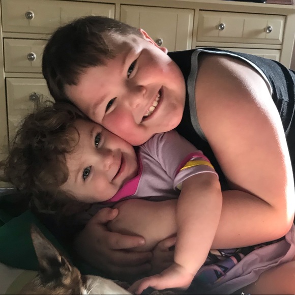 Meet your Posher, Danielle - Picture 4 of 16